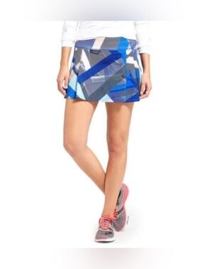 Athleta Blue Geometric Active Skort Medium